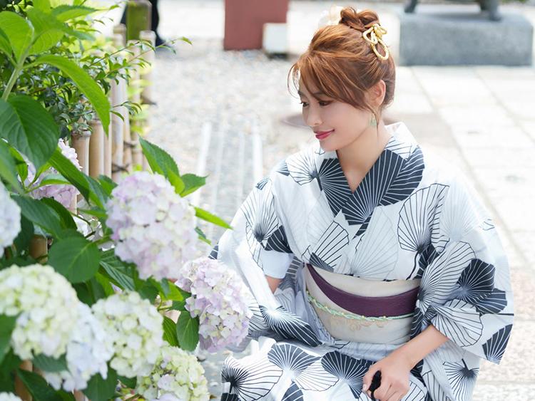 小夏エミリのグラビア｜エトワール 吉原高級店ソープ