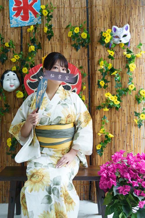 すずのグラビア｜秘書室 吉原高級店ソープ