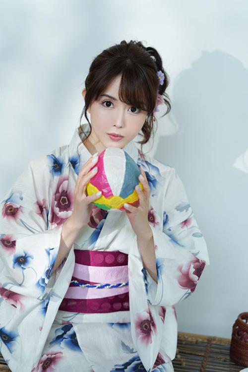 香織のグラビア｜秘書室 吉原高級店ソープ