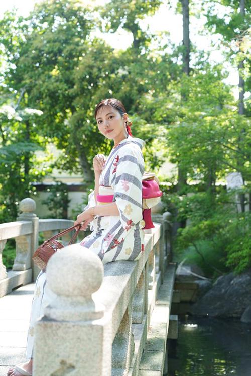 芦屋 潤のグラビア｜セグレターリオ 吉原高級店ソープ